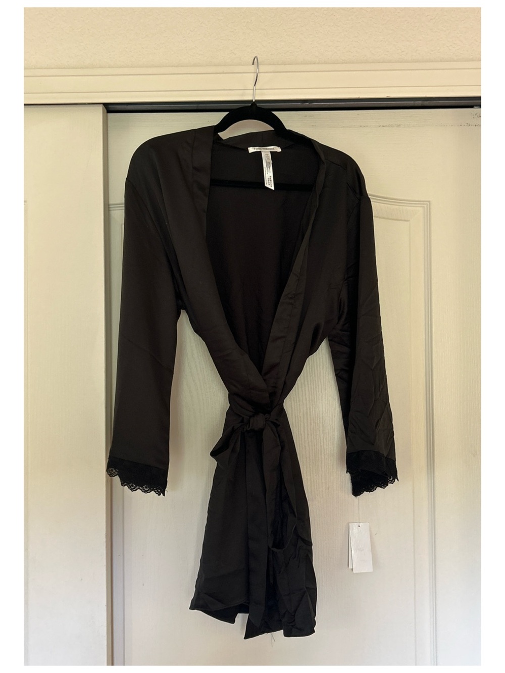 Flora Nikrooz Black Tie-Waist Robe with Lace Trim